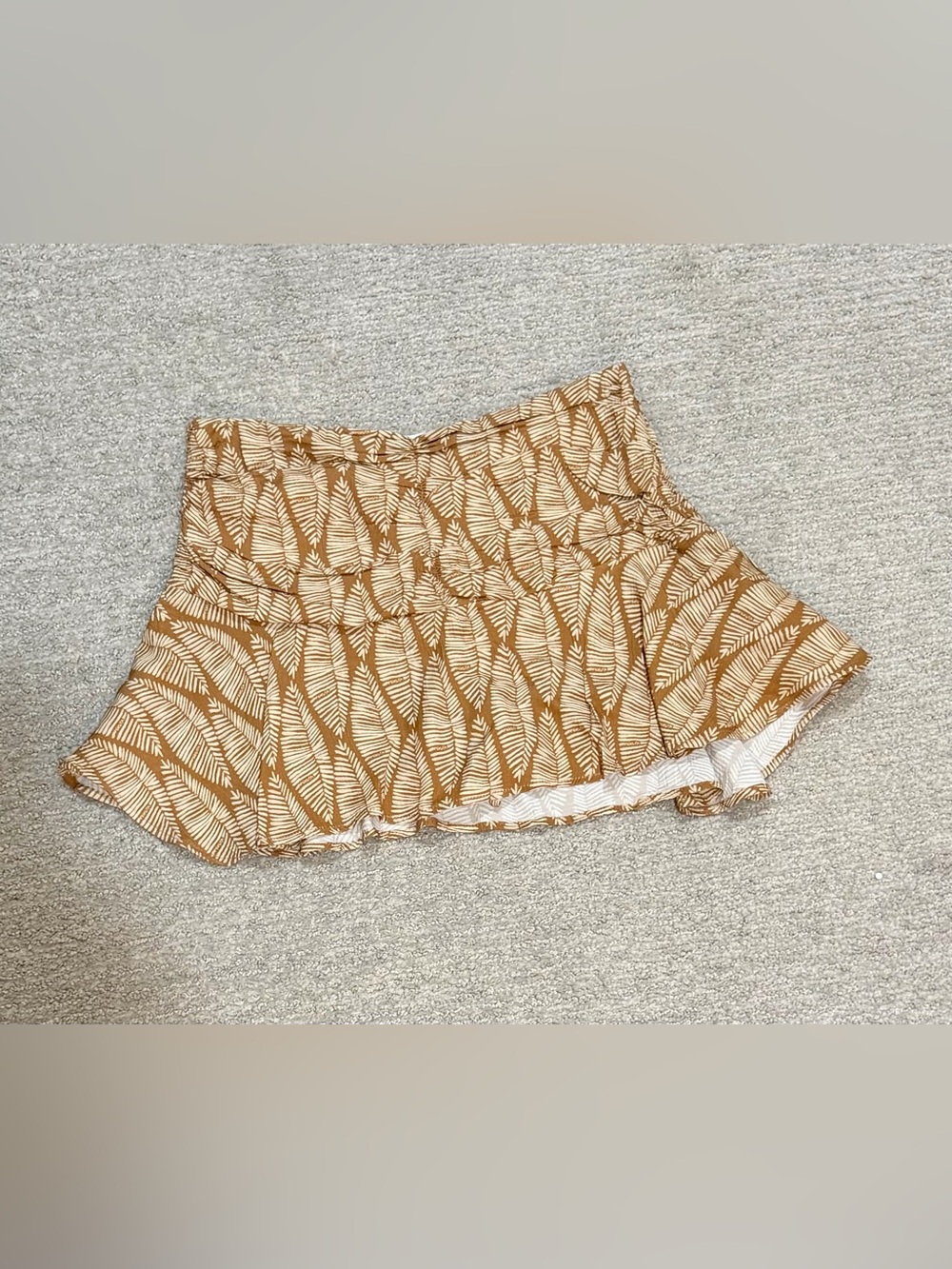 Women’s Mikuta Tan Leaf-Print Smocked Skort XS